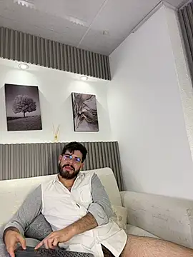 DomBoy  online show from 05-16-26, 07:45