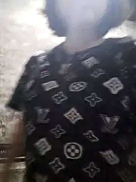 linhkun1 online show from 05-16-26, 11:31