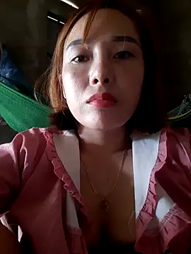 linhkun1 online show from 05-18-26, 04:07