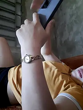 linhkun1 online show from 05-27-26, 05:37