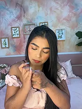 EvasBlazeXXX online show from 05-20-26, 05:35
