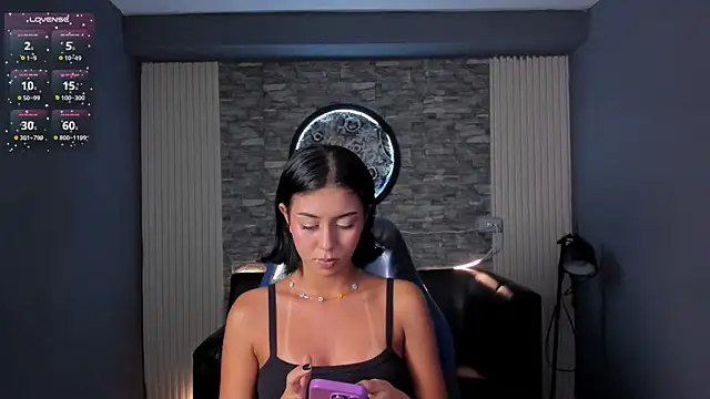 gemma 19  online show from 07-04-26, 09:54