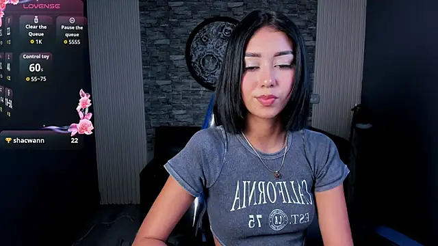 gemma 19  online show from 07-18-26, 08:45