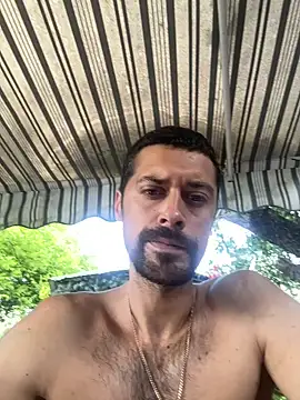 Deniskaaaaa1 online show from 06-09-26, 12:06