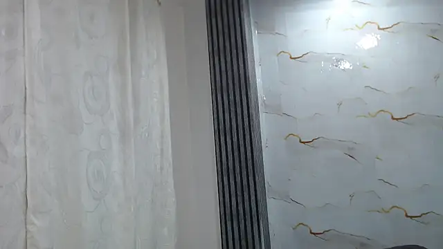 Snapshot of Liaa_cams chatting on 06-14-26, 02:57 Liaa cams online show from 06-14-26, 02:57
