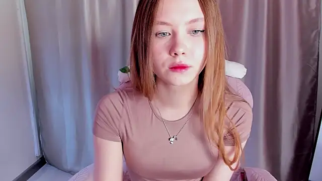 FloraLarsson online show from 05-07-26, 03:45