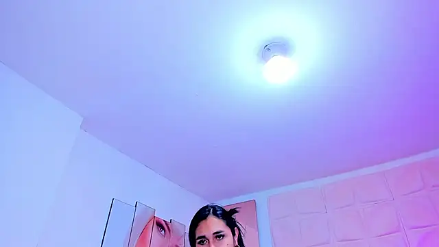 Snapshot of MahiaraHot chatting on 07-07-26, 01:26 MahiaraHot online show from 07-07-26, 01:26