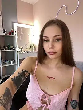 EvaKoks online show from 05-19-26, 07:26