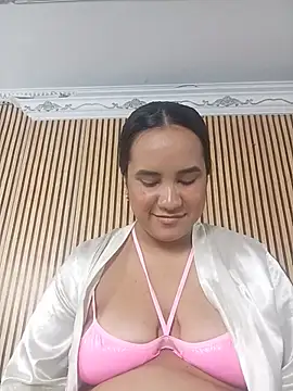 NATY BUSTOS online show from 05-30-26, 01:57