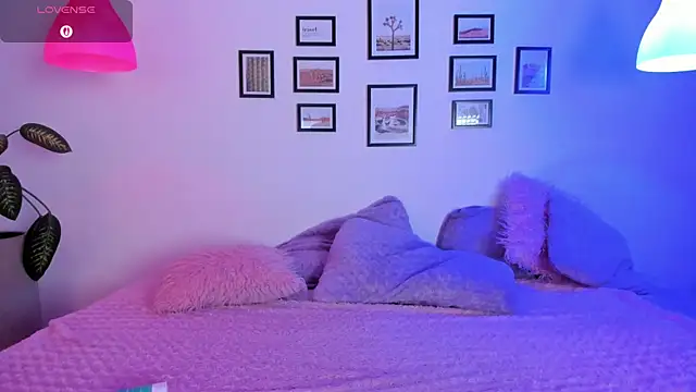 Kendaall sweet online show from 06-11-26, 03:59