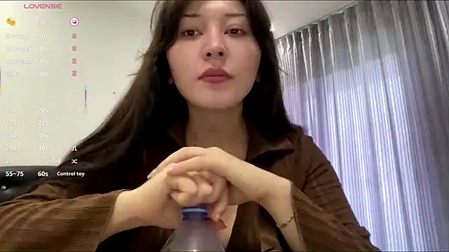 Snapshot of Sonata_Asky chatting on 07-13-26, 10:07 Sonata Asky online show from 07-13-26, 10:07