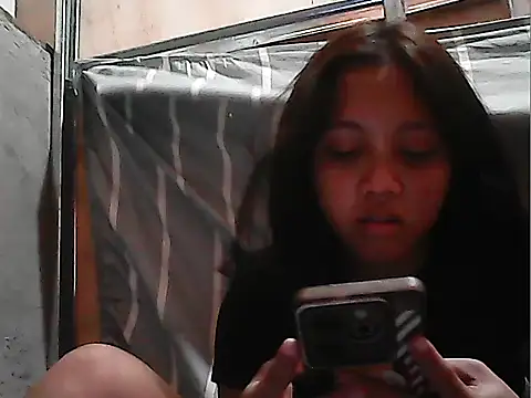 Yours AsianPinayGirl18 online show from 07-02-26, 03:23