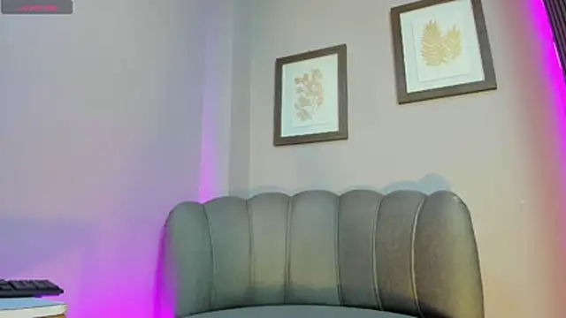 Roxanna moore online show from 05-16-26, 12:26