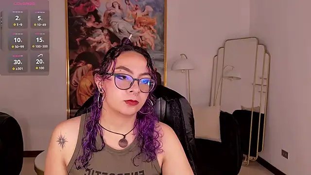Snapshot of LoiseHarper chatting on 05-31-26, 05:42 LoiseHarper online show from 05-31-26, 05:42