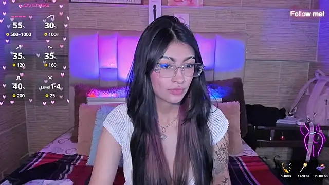 Snapshot of mia_smoke_ chatting on 07-27-26, 12:06 mia smoke online show from 07-27-26, 12:06