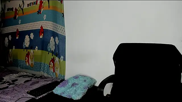 Snapshot of Vannellope_vladimir chatting on 06-01-26, 01:13 Vannellope vladimir online show from 06-01-26, 01:13