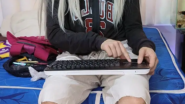 Pinky doll777 online show from 07-07-26, 12:09