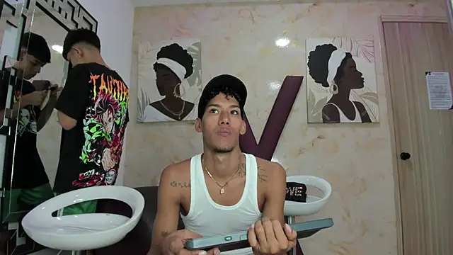 RED BOYS XXX online show from 05-27-26, 01:30