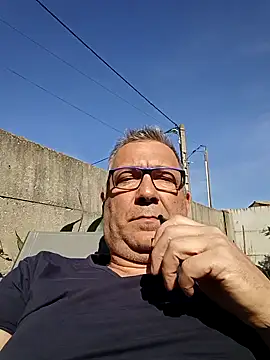 Snapshot of Soloyan chatting on 03-24-26, 02:33 Soloyan online show from 03-24-26, 02:33