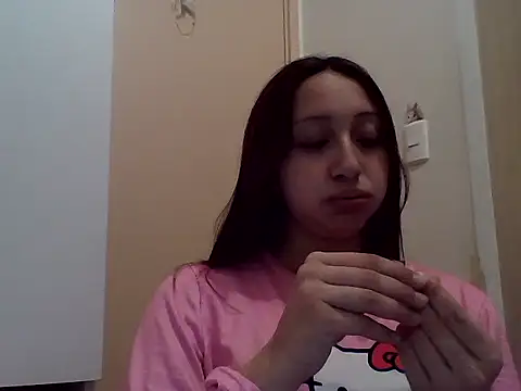 010874 online show from 06-04-26, 03:56