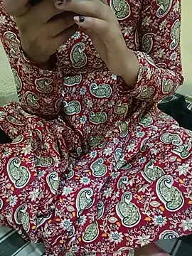 Snapshot of Seema_yadav01 chatting on 07-01-26, 05:20 Seema yadav01 online show from 07-01-26, 05:20