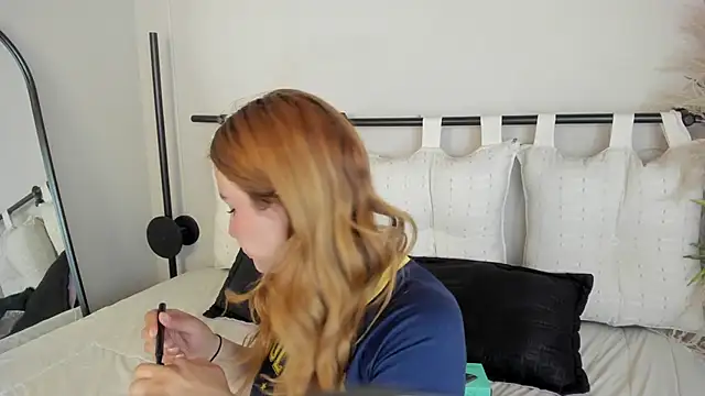  zoe 3 online show from 06-18-26, 12:42