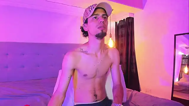 MichaelEvanss  online show from 06-18-26, 12:42