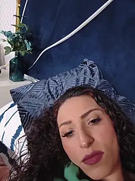 ANAMARIAMD online show from 06-16-26, 08:33