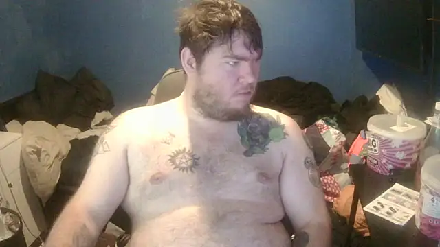 Snapshot of hunter_lust97 chatting on 05-01-26, 12:15 hunter lust97 online show from 05-01-26, 12:15