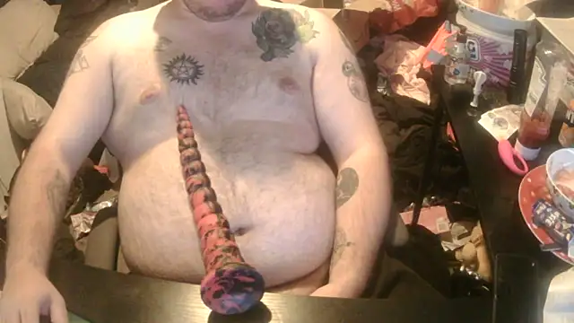 Snapshot of hunter_lust97 chatting on 05-16-26, 09:35 hunter lust97 online show from 05-16-26, 09:35