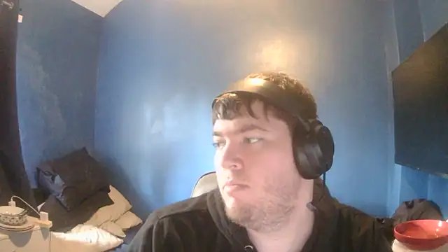 Snapshot of hunter_lust97 chatting on 05-20-26, 06:03 hunter lust97 online show from 05-20-26, 06:03