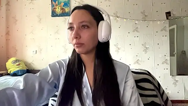 SheeringGape online show from 06-01-26, 01:40