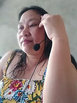 Snapshot of belove_hot43 chatting on 05-25-26, 05:02 belove hot43 online show from 05-25-26, 05:02