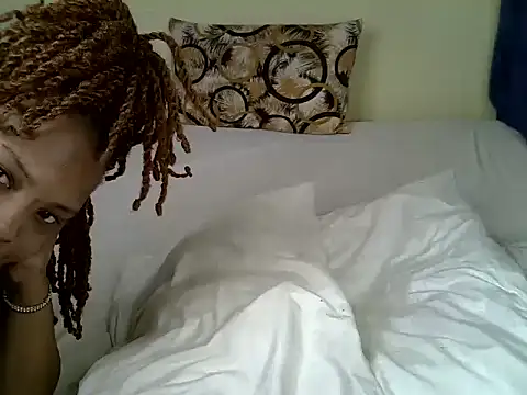 lovvelyheers online show from 05-31-26, 04:47