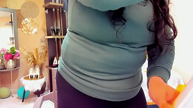BBWLuxuryMuse online show from 05-09-26, 11:59