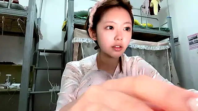 Snapshot of keke-20081130 chatting on 05-07-26, 11:26 keke-20081130 online show from 05-07-26, 11:26