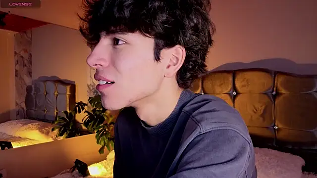 Michaell Peters online show from 05-20-26, 12:44