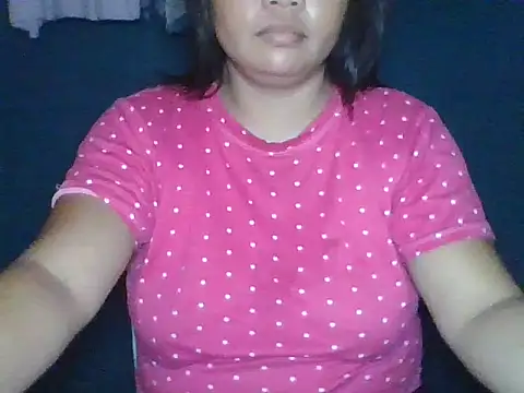 Snapshot of MommyKaye30 chatting on 07-01-26, 06:51 MommyKaye30 online show from 07-01-26, 06:51