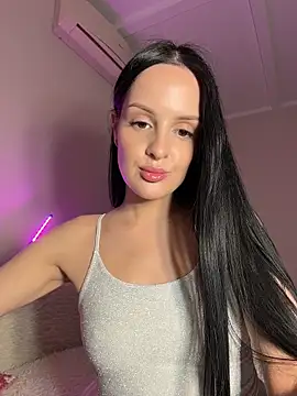 Evaryn online show from 05-06-26, 09:31