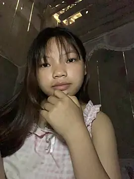 Cham-py online show from 05-17-26, 01:14