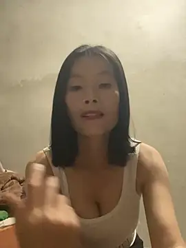 Snapshot of Zuzu_sexy chatting on 05-26-26, 08:10 Zuzu sexy online show from 05-26-26, 08:10