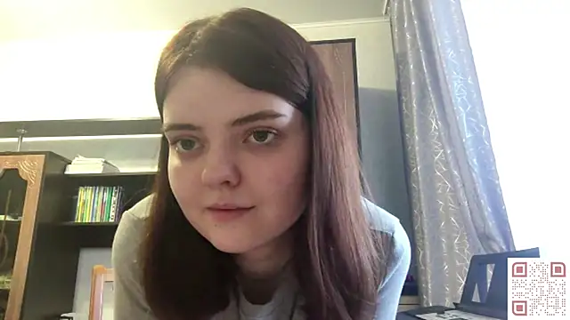 Snapshot of RebelDesiree chatting on 05-15-26, 10:00 RebelDesiree online show from 05-15-26, 10:00
