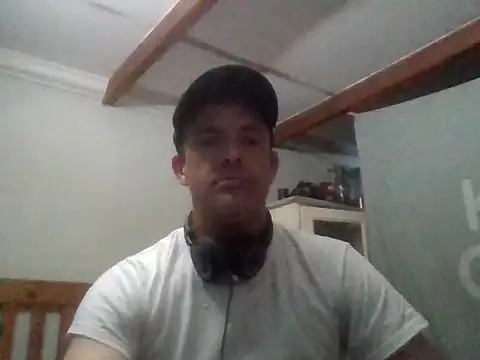 MikeUnderExposurePanties online show from 05-08-26, 05:02