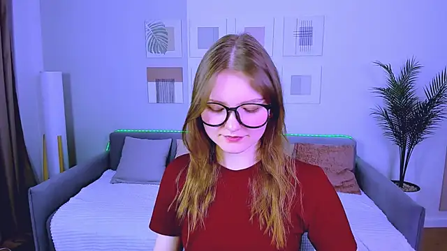 LookEva online show from 05-04-26, 11:28