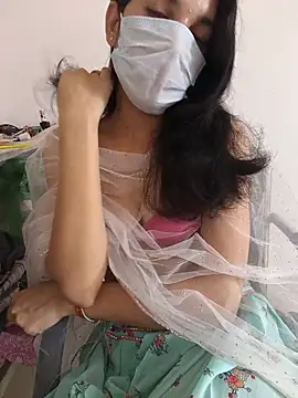 Snapshot of zoya_baby_ chatting on 06-21-26, 07:00 zoya baby online show from 06-21-26, 07:00