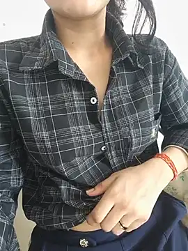 Snapshot of zoya_baby_ chatting on 06-26-26, 06:18 zoya baby online show from 06-26-26, 06:18