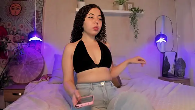 Snapshot of Honey_Sofi chatting on 08-05-26, 12:30 Honey Sofi online show from 08-05-26, 12:30