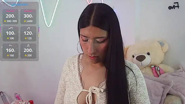 Sara Blum online show from 06-06-26, 03:33