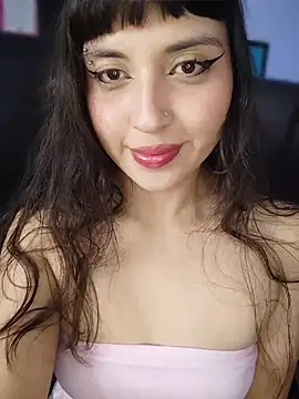 Snapshot of Lubnna chatting on 07-25-26, 05:54 Lubnna online show from 07-25-26, 05:54