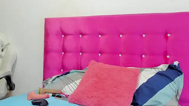 cyndycranforsquirT online show from 07-30-26, 11:31